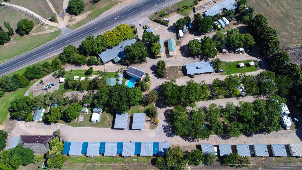 Big4 Wangaratta North Cedars Holiday Park Экстерьер фото