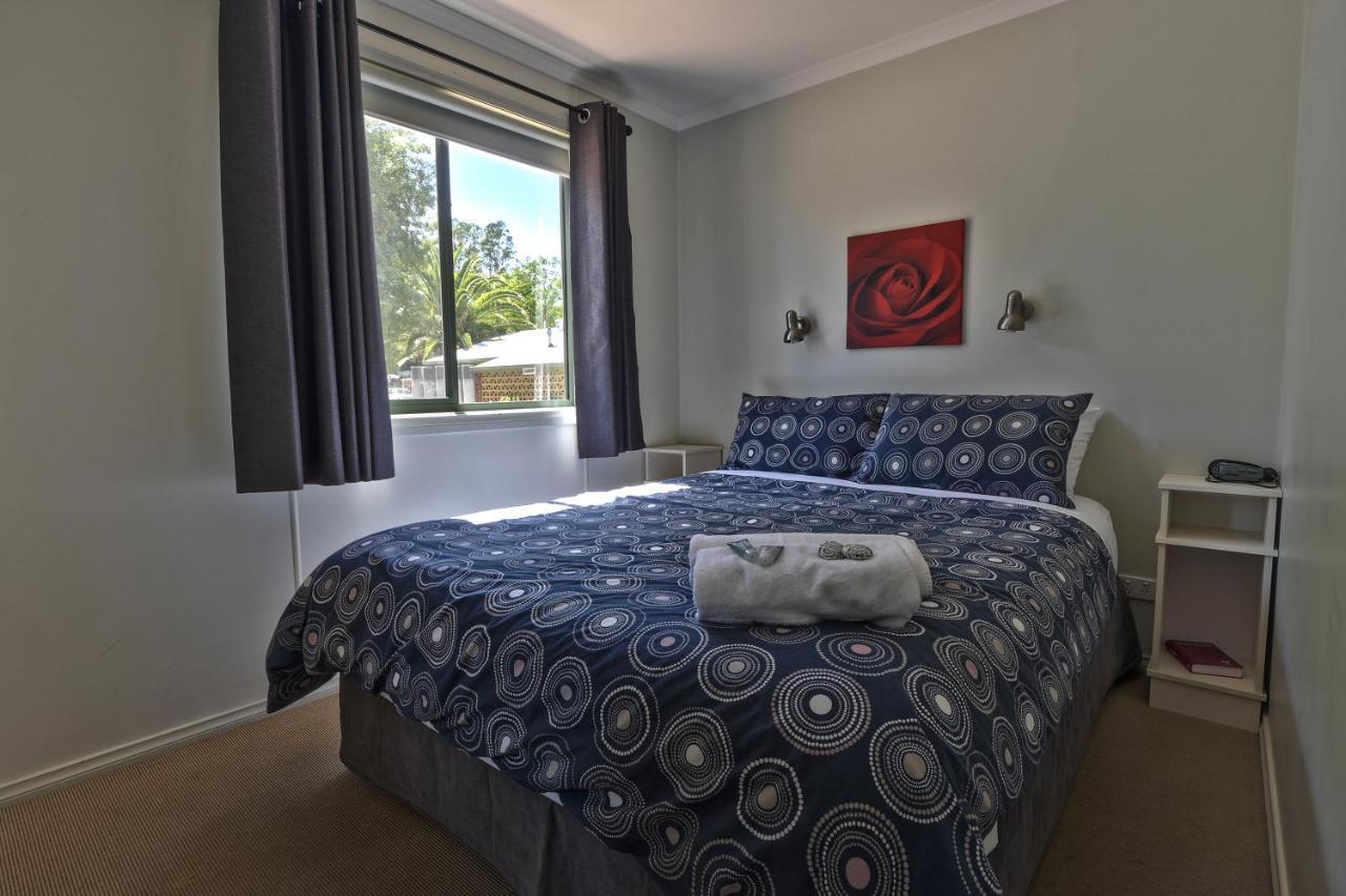 Big4 Wangaratta North Cedars Holiday Park Экстерьер фото