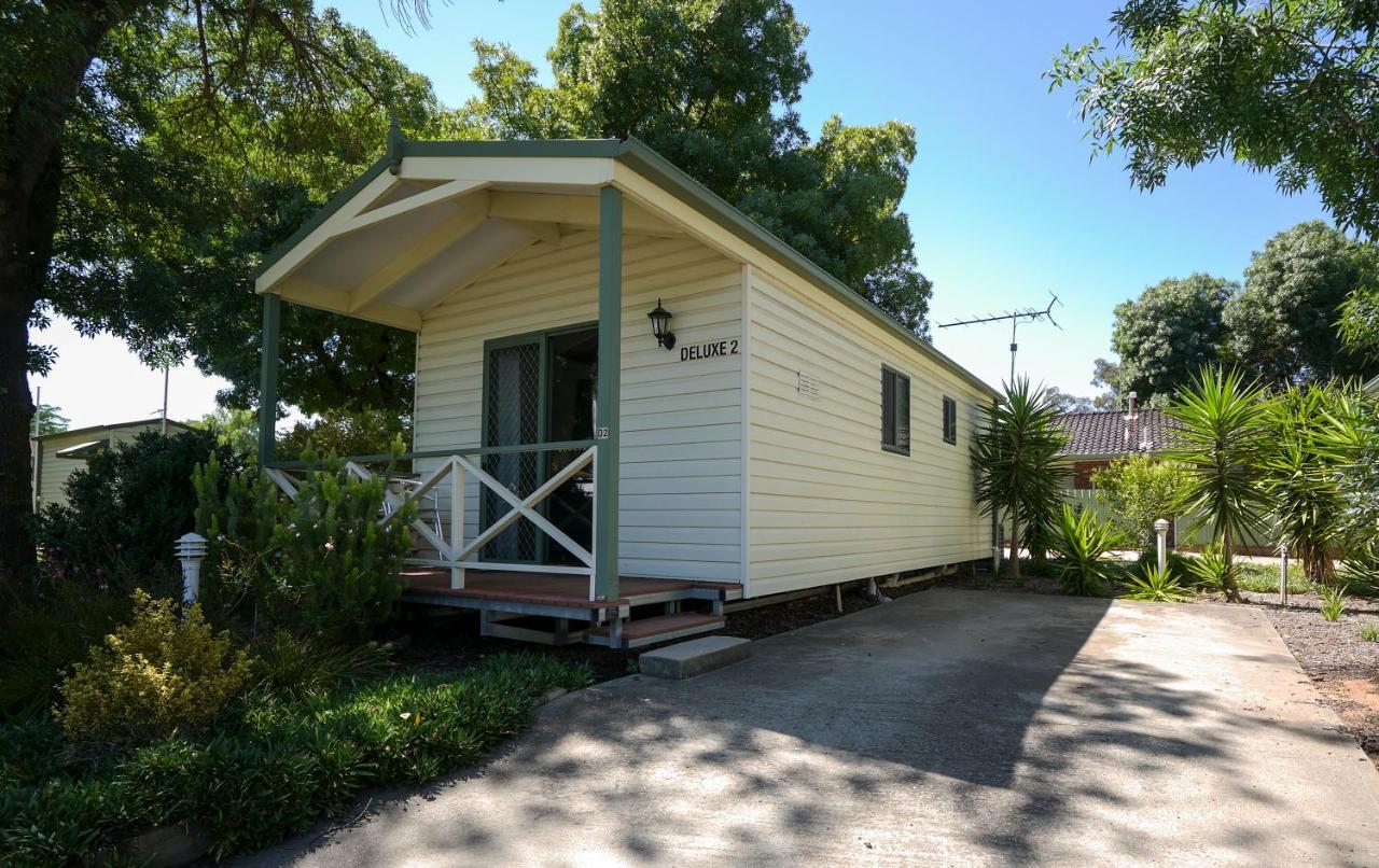 Big4 Wangaratta North Cedars Holiday Park Экстерьер фото